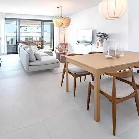 Apartment Lme132b - Spacious Family Estepona