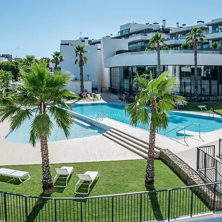 Lme132b - Spacious Family Apartment Estepona